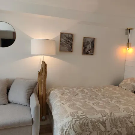 Appartement Elegant, Chaleureux Et Cosy A Reims Exterior photo