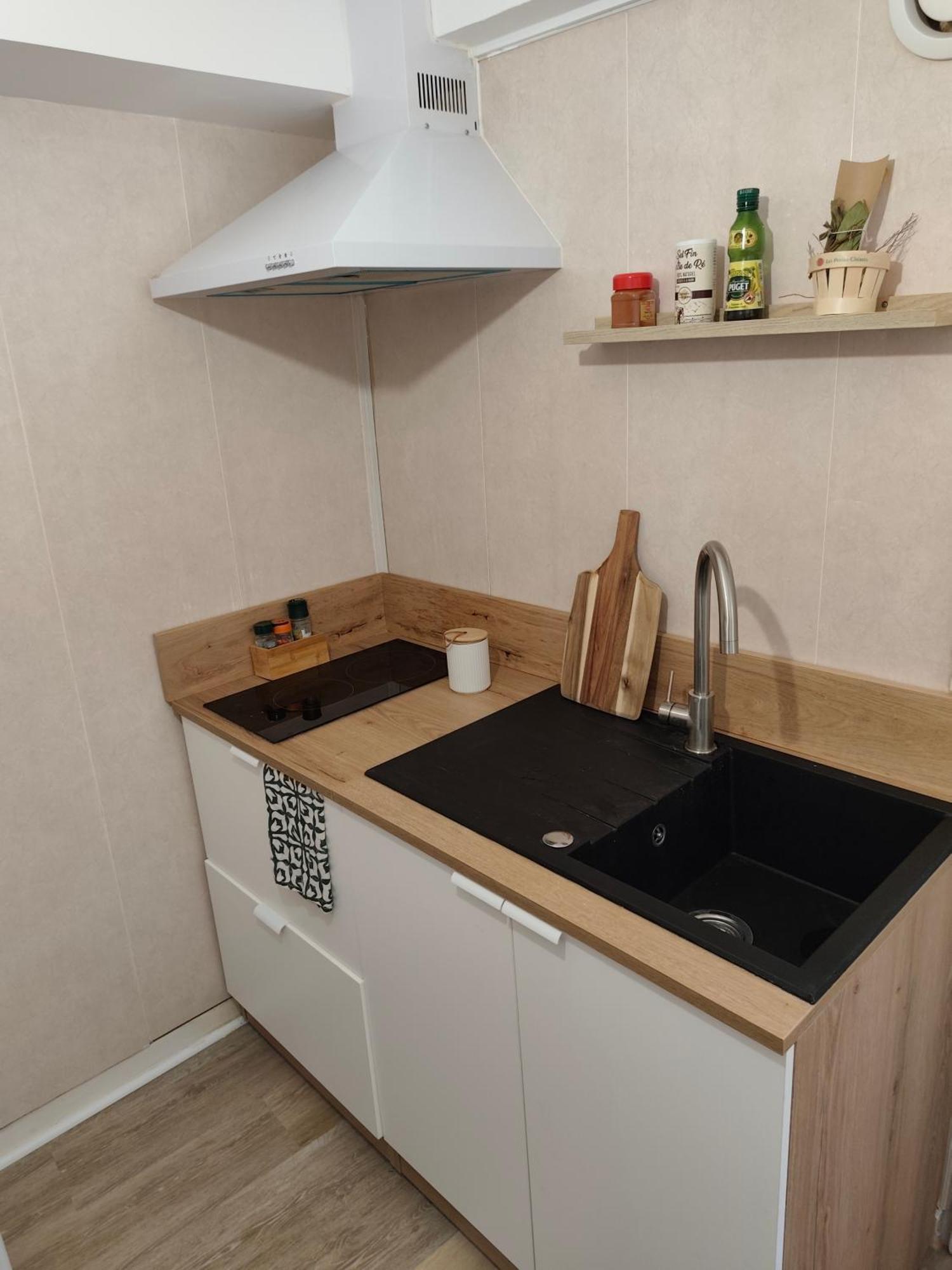 Appartement Elegant, Chaleureux Et Cosy A Reims
